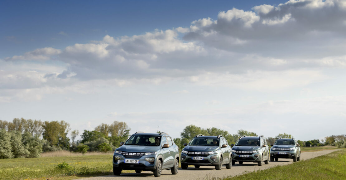 Gamme Dacia Extreme Značkám Renault aj Dacia sa na Slovensku darí zotrvať v predajoch na najvyšších priečkach