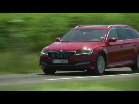 da4a98d941ad2abe2cf69eaaedabc95a Videotest: nová ŠKODA SUPERB KOMBI