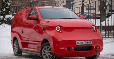 Amber elektricke auto1 Rusi prekonali neprekonateľné, navrhli auto škaredšie ako legendárna Multipla