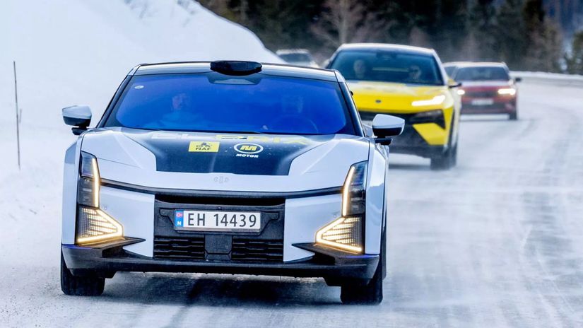 naf test zimneho dojazdu elektromobilov 2024 clanokW Nóri testovali zimný dojazd 23 elektromobilov: dominoval čínsky model