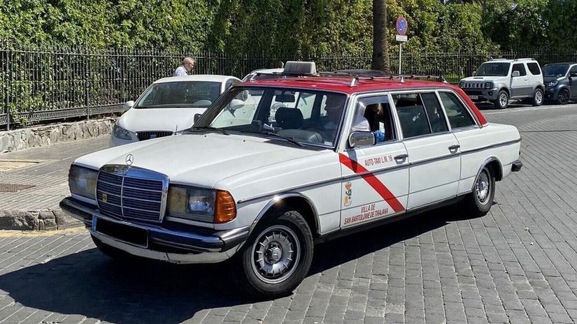 mercedes benz w123 taxik 7 2 mil kilometrov 13 clanokW Mercedes W123: ‘Piano‘ s neuveriteľnými 7 miliónmi km. Tajomstvom je týždenná výmena oleja