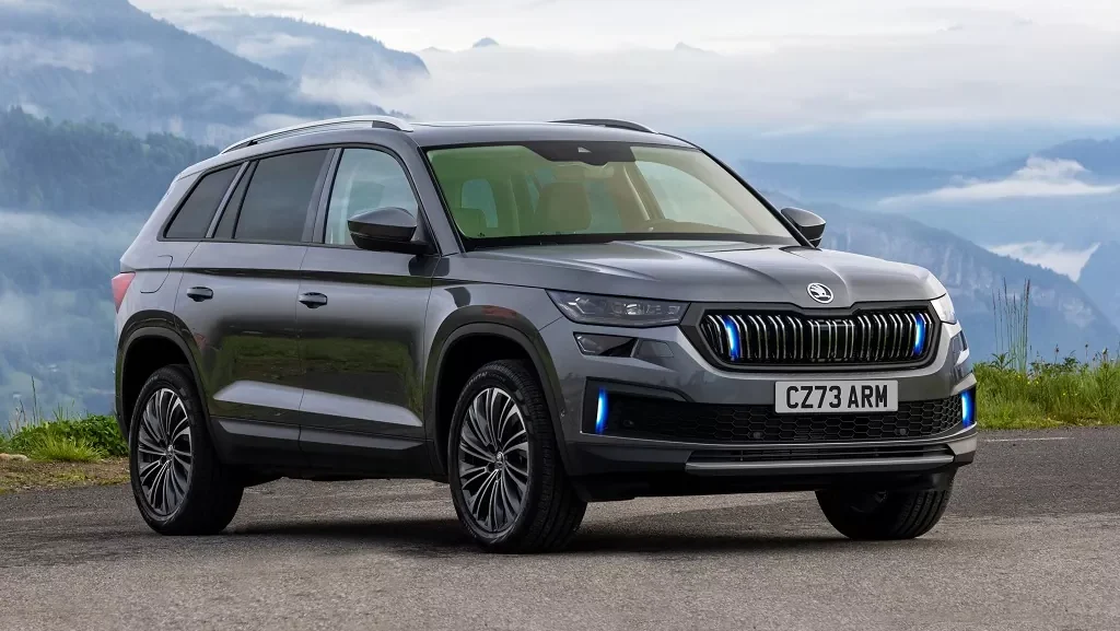 skodakodiaqarmoured Škoda Kodiaq Armoured: Odolá guľkám aj výbuchom