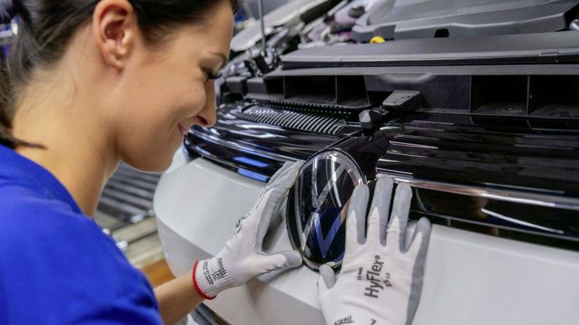 vw vyroba clanokW Volkswagen stojí na križovatke: Návrat na vrchol alebo voľný pád?