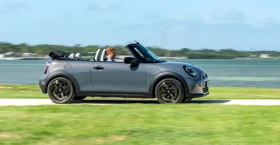 9218824 Mini Cooper Cabrio: Štýlová jazda pod holým nebom v novej generácii