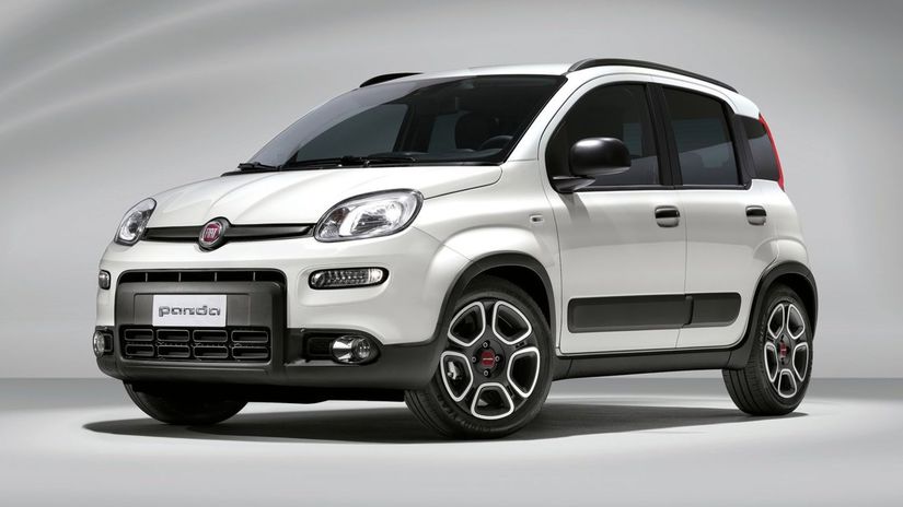 fiat panda 2021 08 clanokW Stellantis pozastavuje výrobu ďalších bestsellerov: Panda a Alfa Romeo Tonale v ohrození