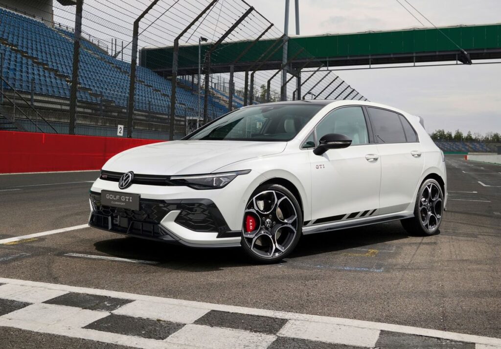 VW Golf GTI Clubsport: Modernizovaný športovec s okruhovou dušou