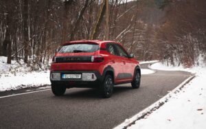 Dacia Spring 5 Batérie do elektromobilov zlacňujú! Prelomová hranica je na dohľad