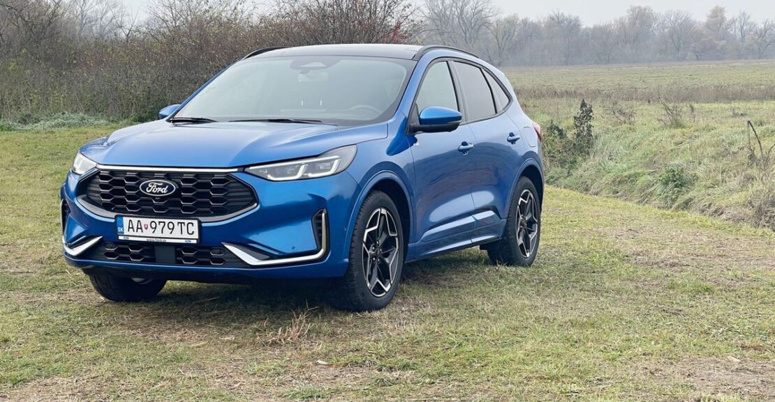 ford kuga 2 5 duratec fhev 183 k ecvt awd 2024 17 nestandard1 Test Ford Kuga: Dvaapollitrový motor prekvapí výkonom aj nízkou spotrebou