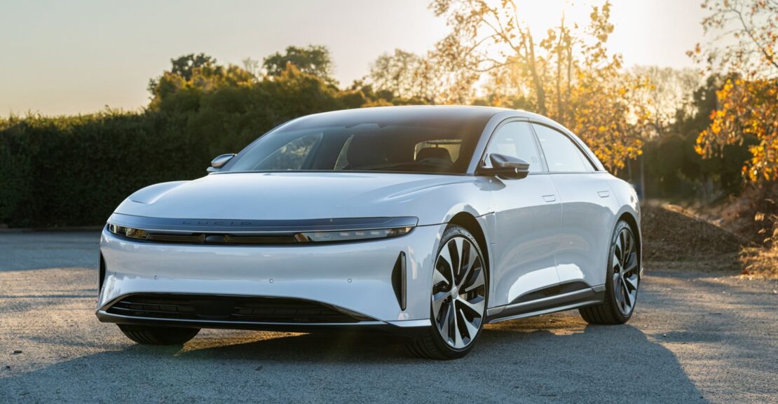 lucid air 2022 strata hodnoty 2024 extremna 677d2d148c59b Autá, ktoré strácajú polovicu hodnoty už po 2 rokoch: Na čo si dať pozor?