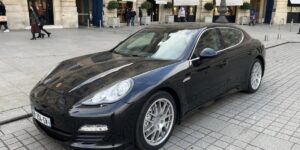 thumb 14 Porsche Panamera za cenu Octavie? Manuál ju robí nepredajnou