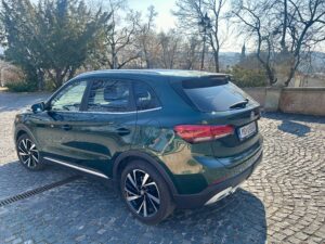 TEST: MG ZS Hybrid+ – mestský crossover s elektrickým duchom