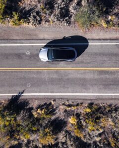 tesla model y lifestyle elektromobil 18 2016x2520 1 Trump proti zákazu spaľovákov v Kalifornii: Chce ho zrušiť