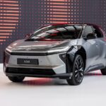 Toyota bZ4X prichádza s rýchlejším nabíjaním, vyšším výkonom a predĺženým dojazdom